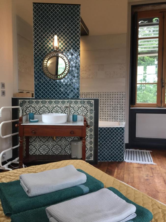Bed and Breakfast L'Ancre Vive Charentay Exterior foto